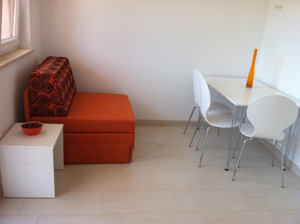 Solaria Apartments ポレッチ 部屋 写真