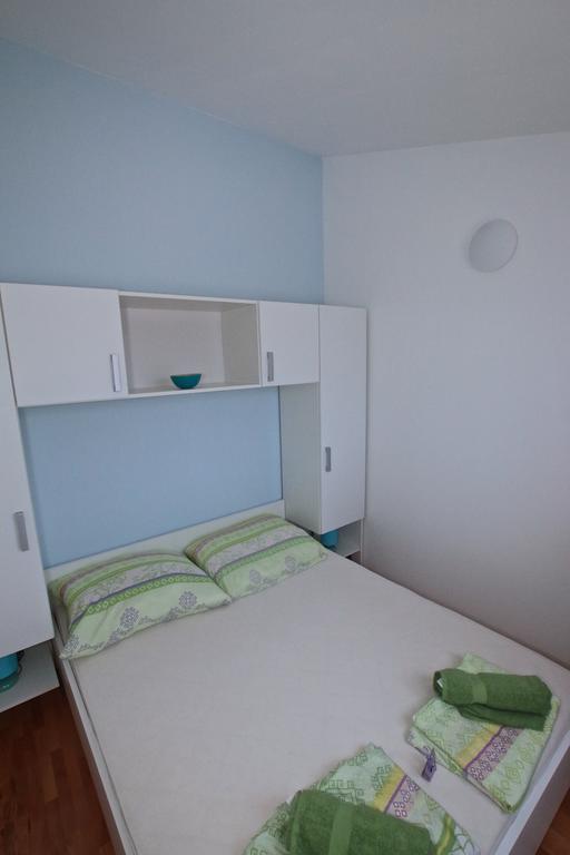 Solaria Apartments ポレッチ エクステリア 写真