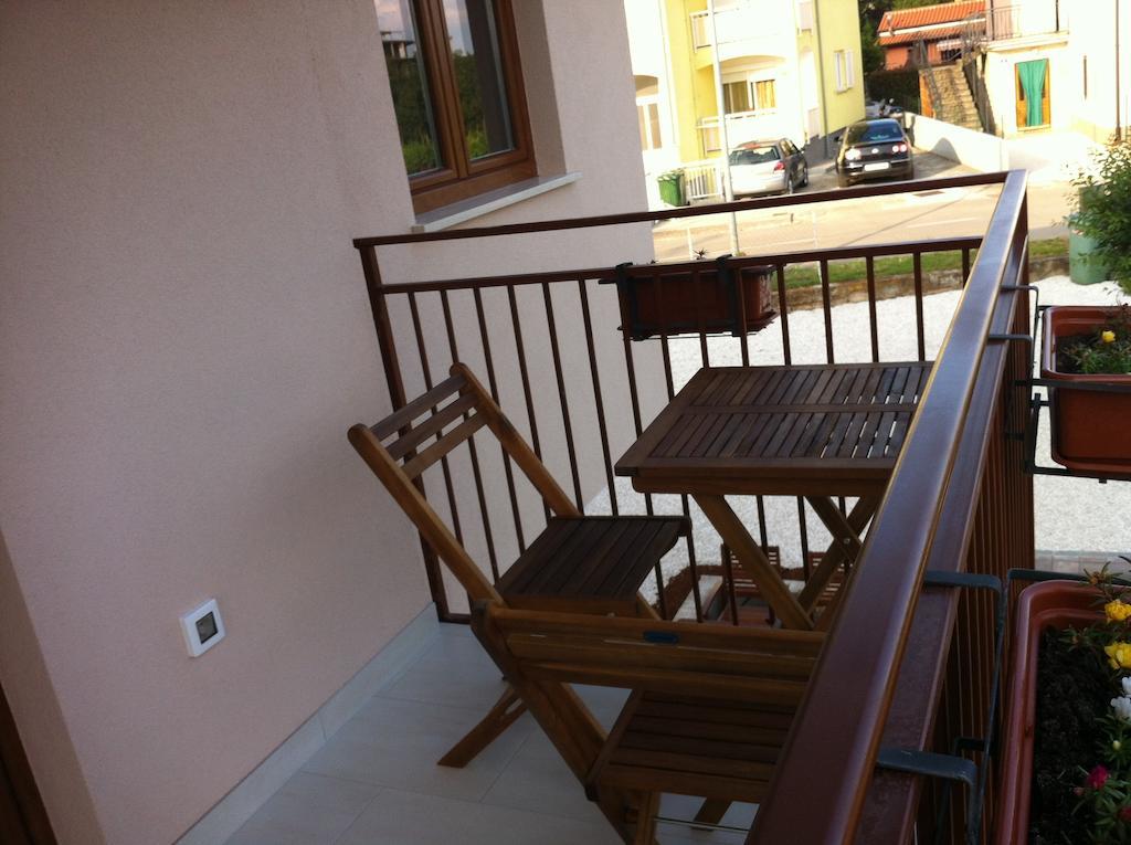 Solaria Apartments ポレッチ エクステリア 写真